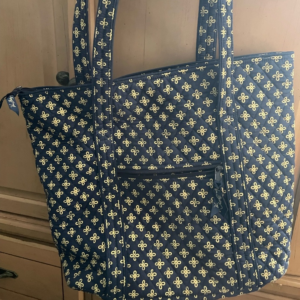 Vera Bradley Zippered Tote Bag